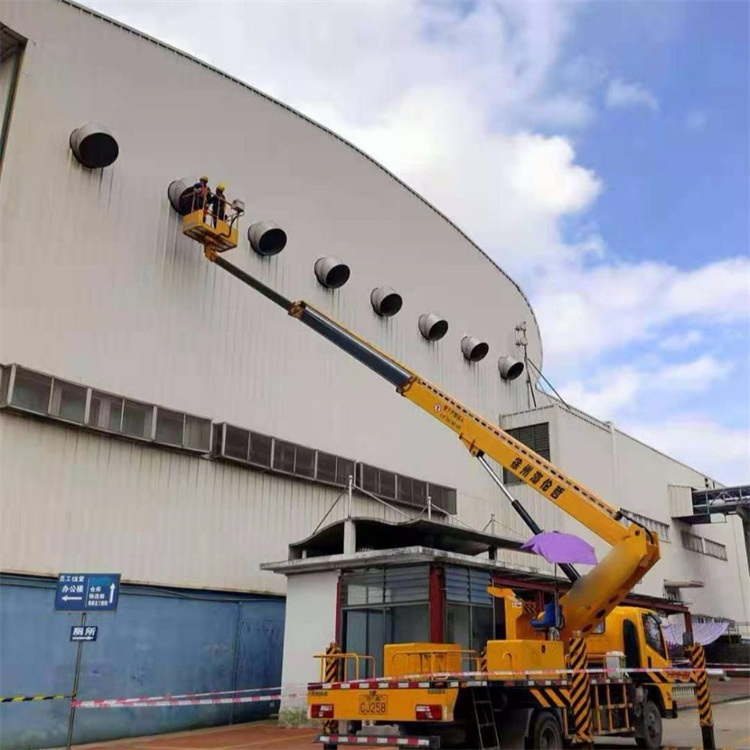 建瓯高空作业车出租服务：专业广告牌安装解决方案