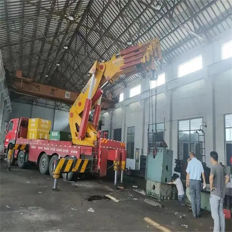 建瓯山区地形租赁哪种吊车最合适？